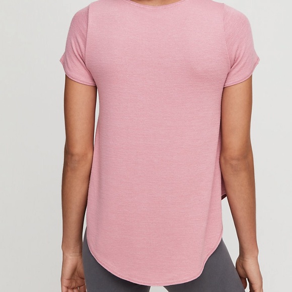 Aritzia Wilfred Free High\Low T-Shirt Light Pink - Picture 8 of 8
